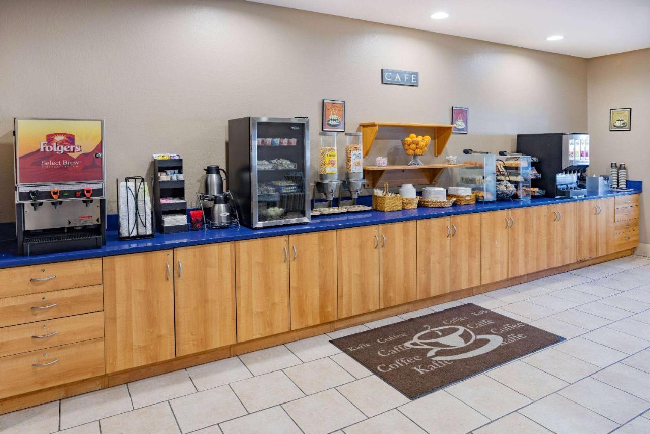 Microtel Inn & Suites By Wyndham Johnstown Exteriér fotografie