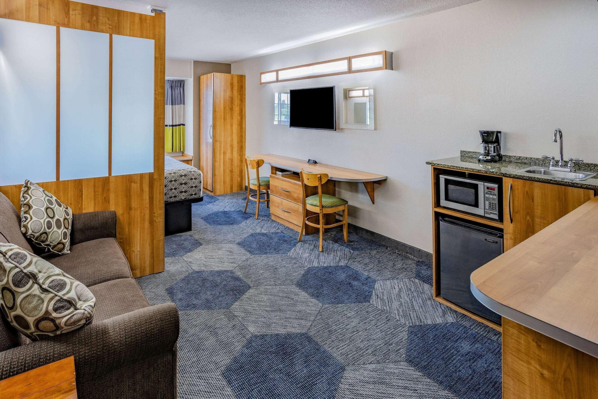 Microtel Inn & Suites By Wyndham Johnstown Exteriér fotografie